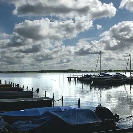 Uns' Husing 펜션 *